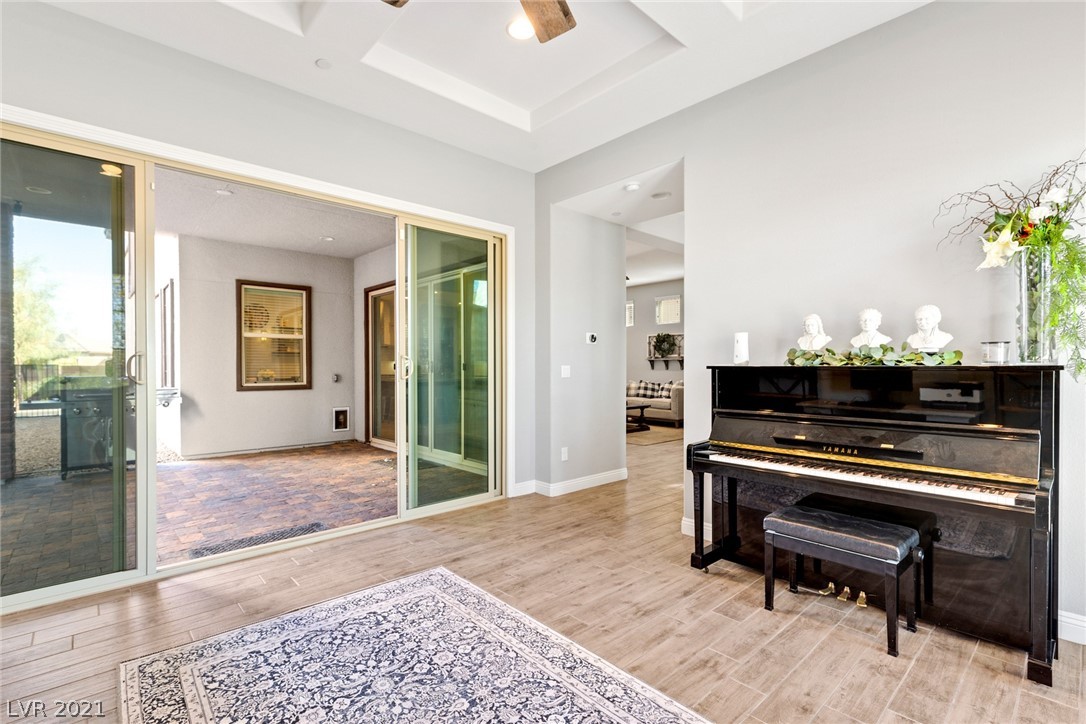 1096 East Sunset Road Henderson, NV 89011 - Photo 23 of 43 Gallery Image 23