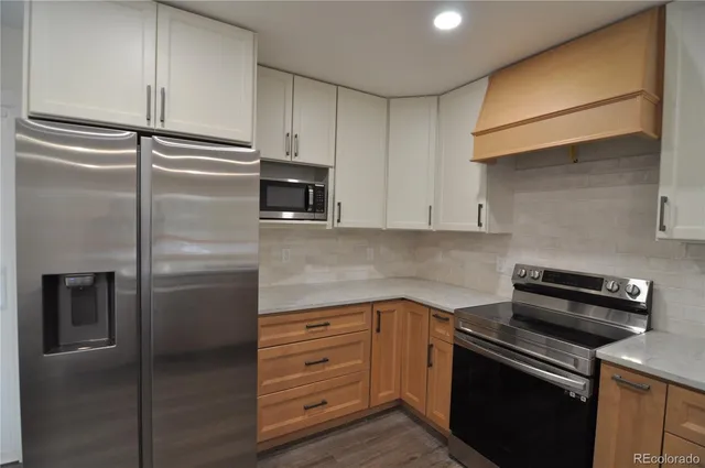 $624,900 | 995 Oakwood Drive, Castle Rock, CO 80104