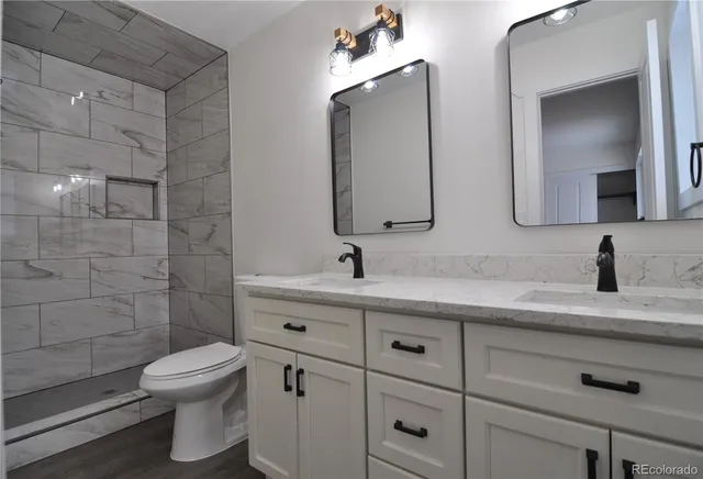 $624,900 | 995 Oakwood Drive, Castle Rock, CO 80104