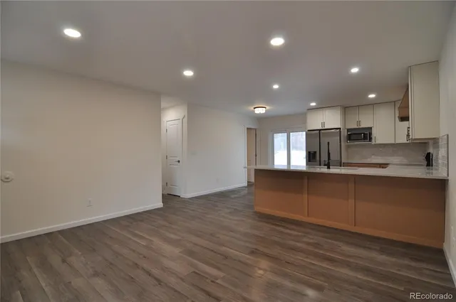 $624,900 | 995 Oakwood Drive, Castle Rock, CO 80104