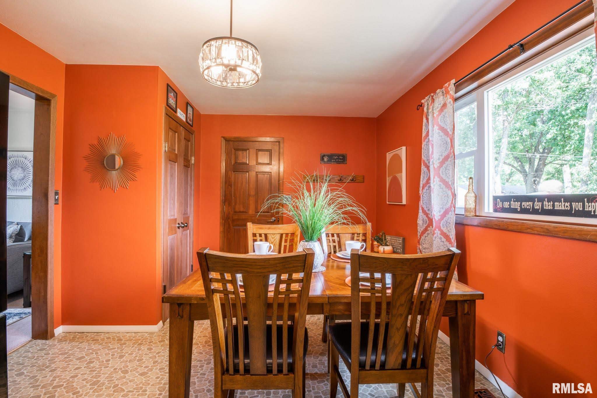 244 Briargate Road Washington, IL 61571 - Photo 18 of 50 Gallery Image 18