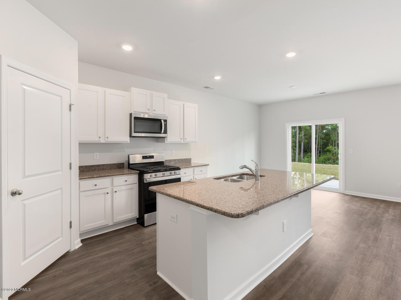 9039 St George Road, Unit LOT 28 Wilmington, NC 28411 - Photo 5 of 37 Similar to home