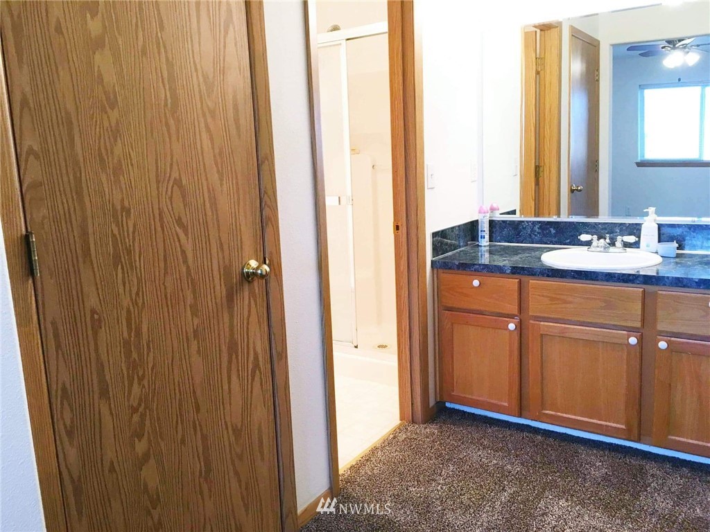 131 Balboa Loop Kelso, WA 98626 - Photo 14 of 18 Gallery Image 14