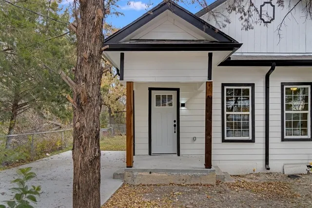 $1,700 | 3838 Peoria Street, Unit A, Dallas, TX 75212