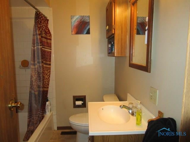 1831 Pilgrim Road Toledo, OH 43607 - Photo 5 of 7 Gallery Image 5