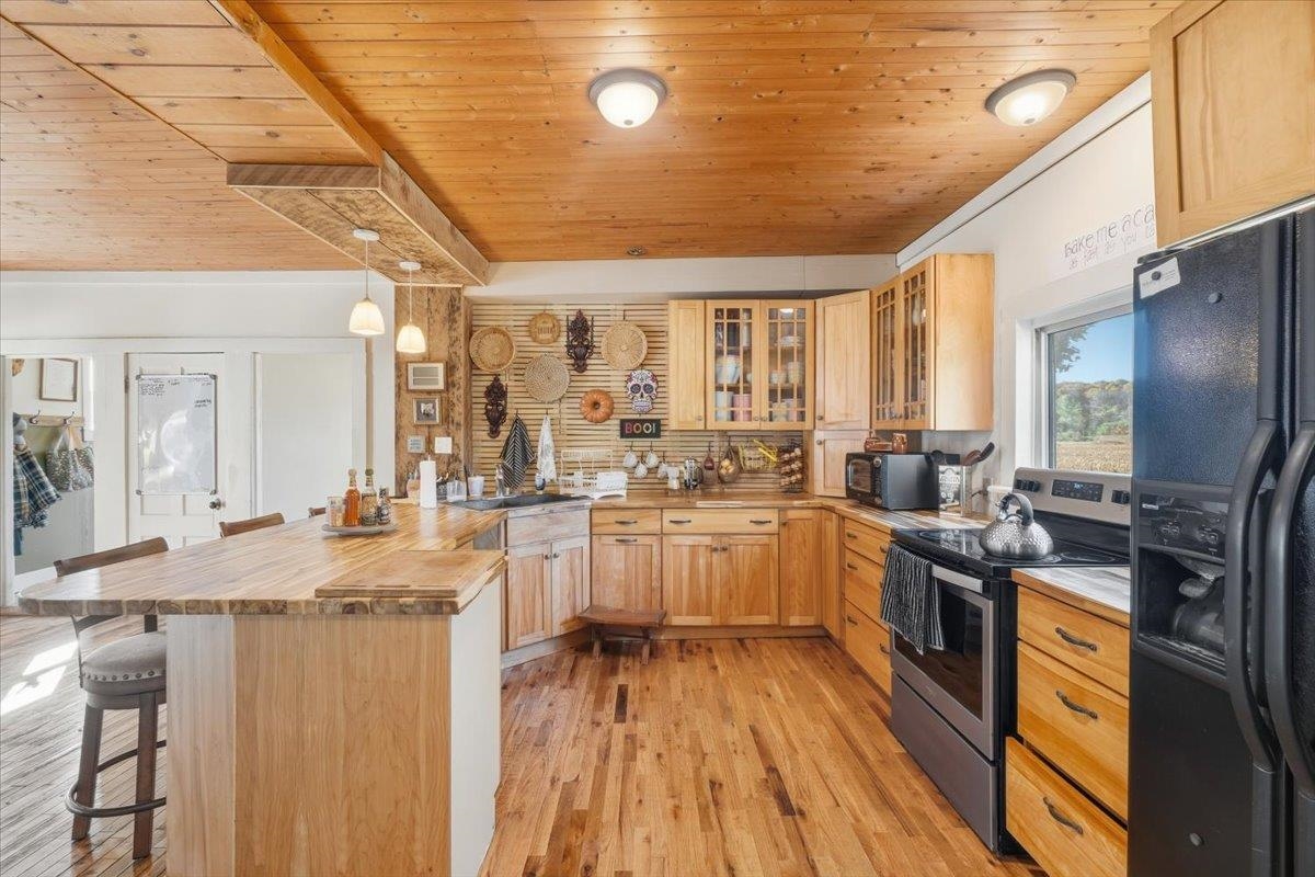 84 Beebe Hill Road Milton, VT 05468 - Photo 8 of 31
