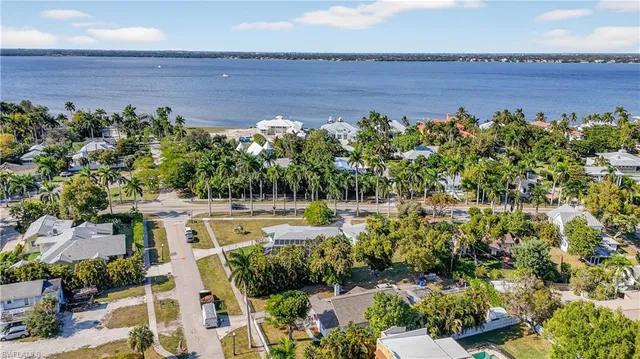 a view of a garden with an outdoor space