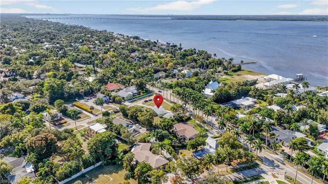 $550,000 | 2741 McGregor Boulevard, Fort Myers, FL 33901