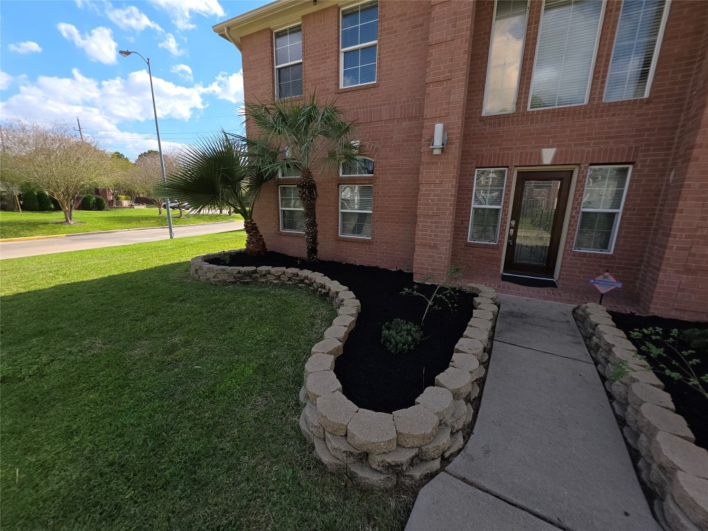 20615 Gable Ridge Drive Katy, TX 77450 - Photo 3 of 42 a view of a house with a yard
