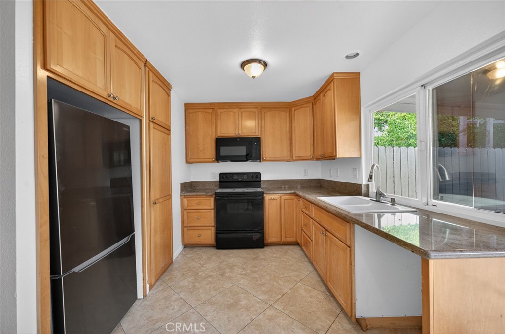 11203 Lambert Way Stanton, CA 90680 - Photo 12 of 39