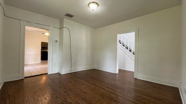 $1,295 | 1007 Gilmer Avenue Northwest, Roanoke, VA 24016