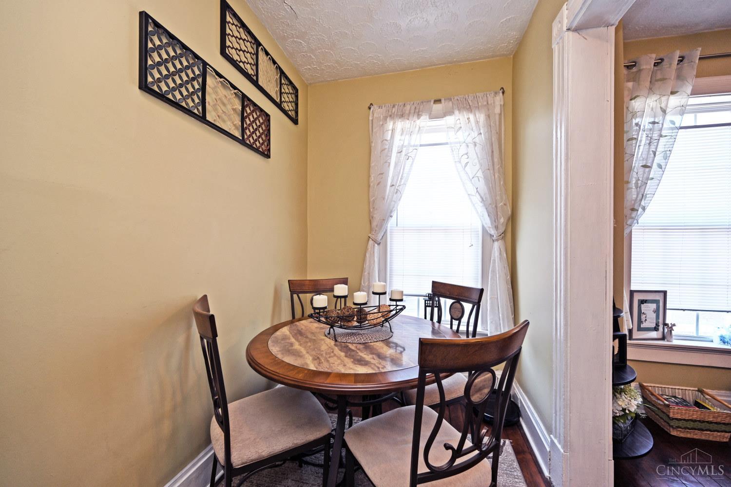 1520 William Howard Taft Road Cincinnati, OH 45206 - Photo 9 of 43