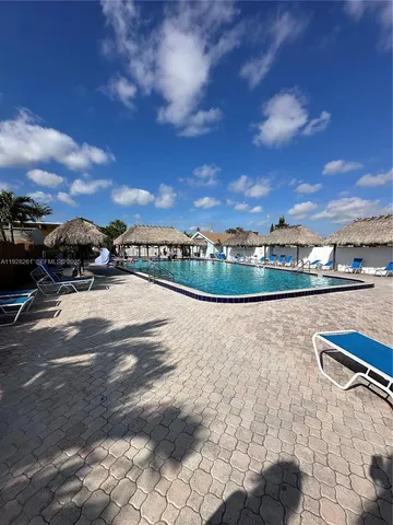 $55,000 | 573 Northeast 47th Court, Deerfield Beach, FL 33064