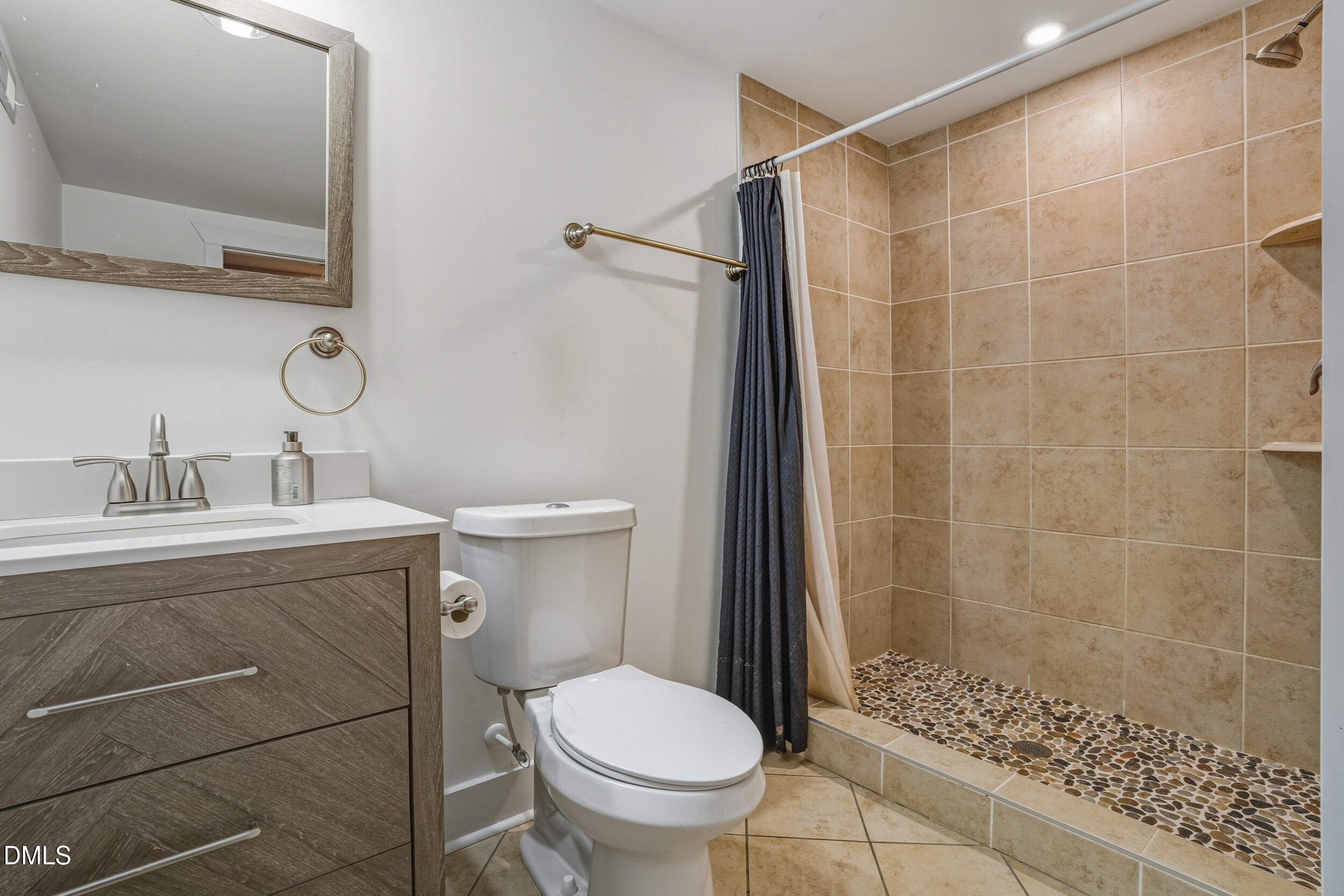 5400 Avent Ferry Road Raleigh, NC 27606 - Photo 33 of 42 34_sd--159