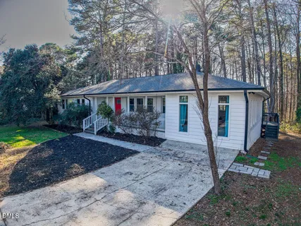 $625,000 | 5400 Avent Ferry Road, Raleigh, NC 27606