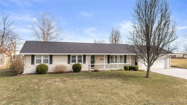 $329,000 | 2412 Bellaire Drive, Madison, IN 47250