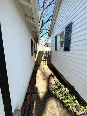 $159,500 | 705 Elm Street, Emporia, KS 66801