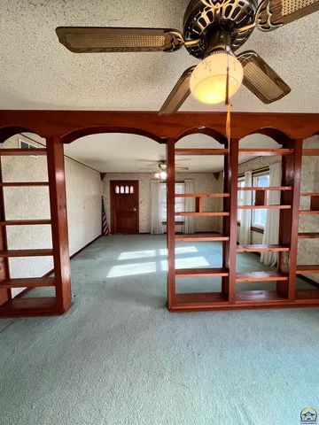 $159,500 | 705 Elm Street, Emporia, KS 66801