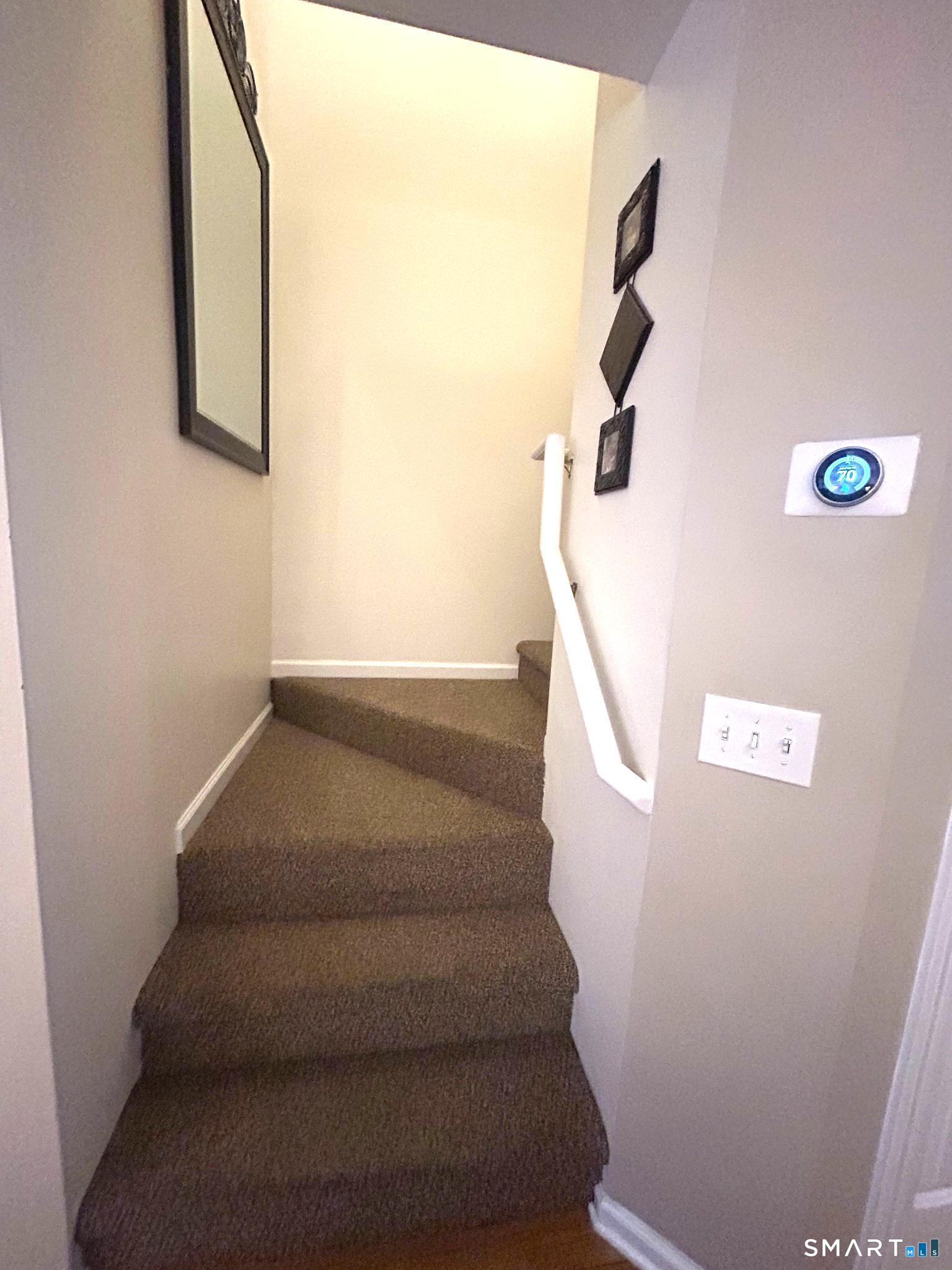 194 Summit Street Norwich, CT 06360 - Photo 6 of 24 a view of entryway