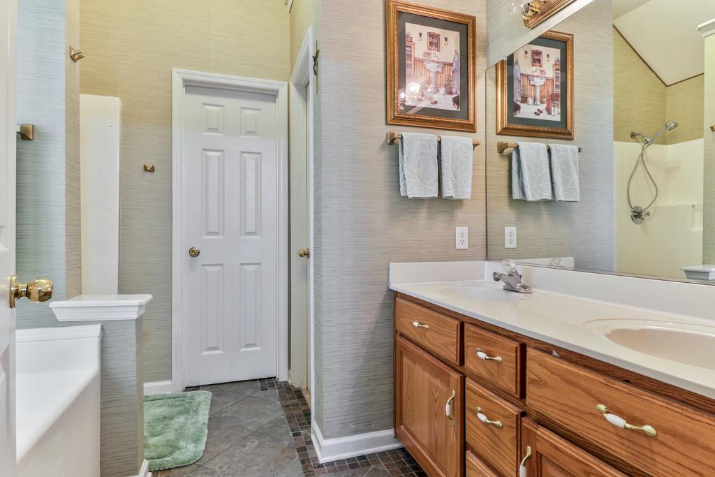 681 Baker Road Columbia, TN 38401 - Photo 14 of 29 Master Bathroom with double vanities