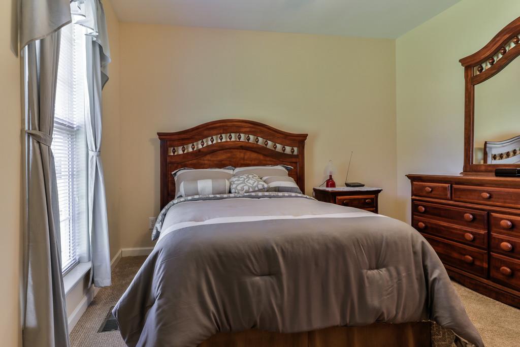 681 Baker Road Columbia, TN 38401 - Photo 18 of 29 2nd bedroom