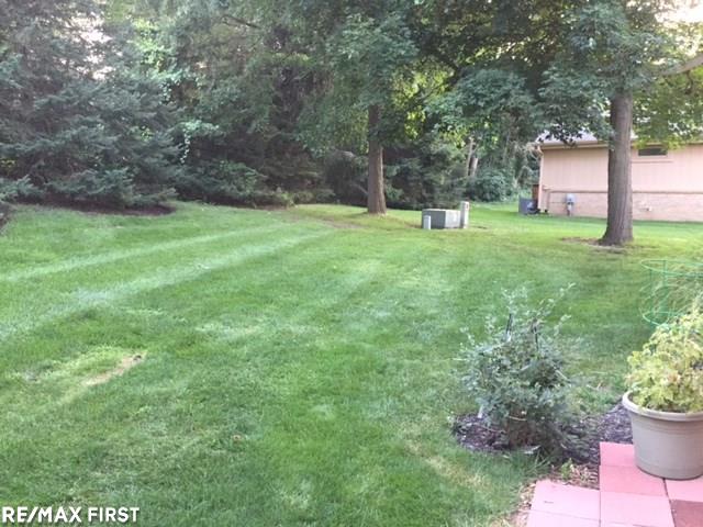 21735 River Ridge Trail Farmington Hills, MI 48335 - Photo 18 of 19