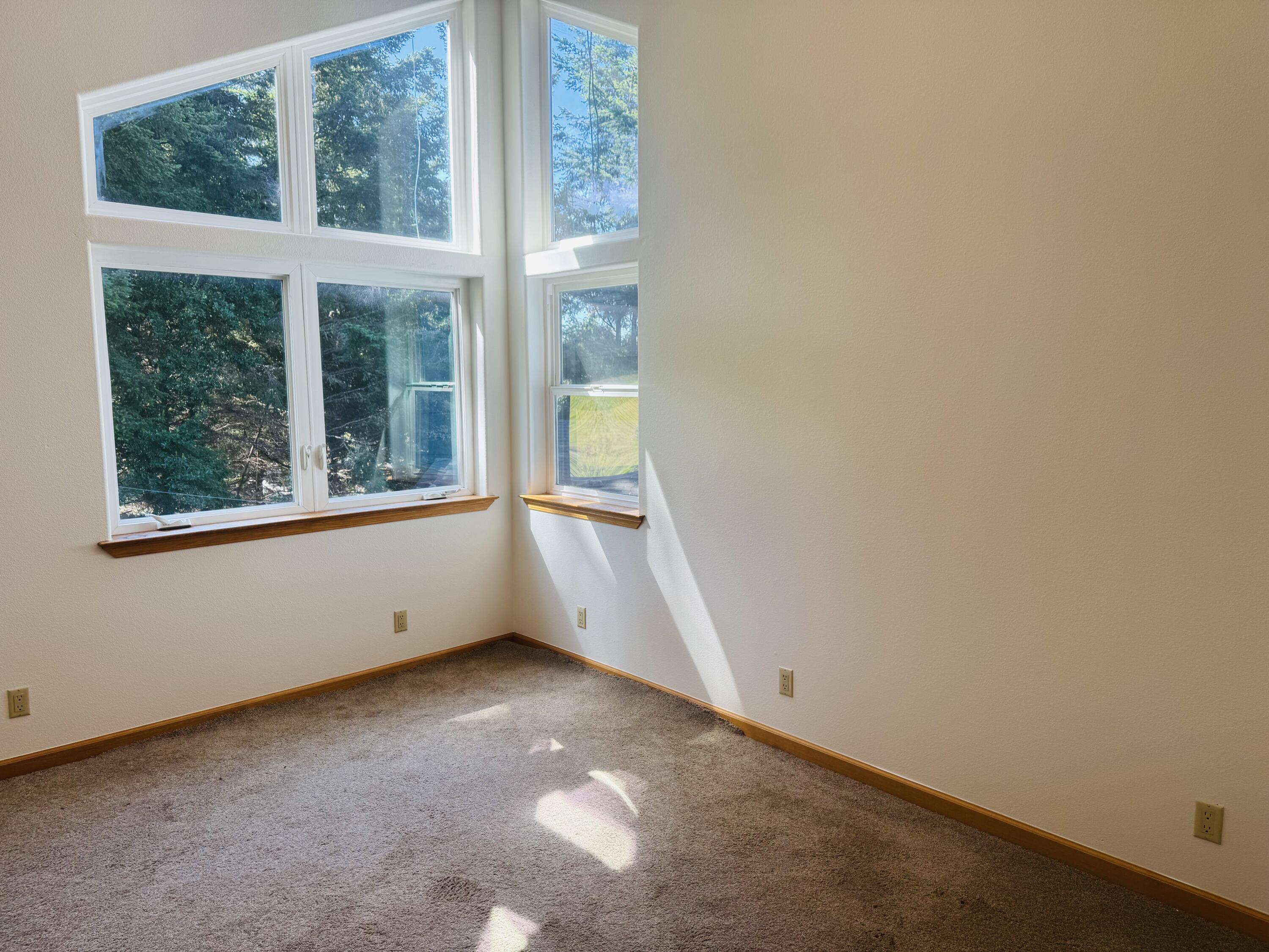 77 Hickory Road Shelter Cove, CA 95589 - Photo 12 of 23