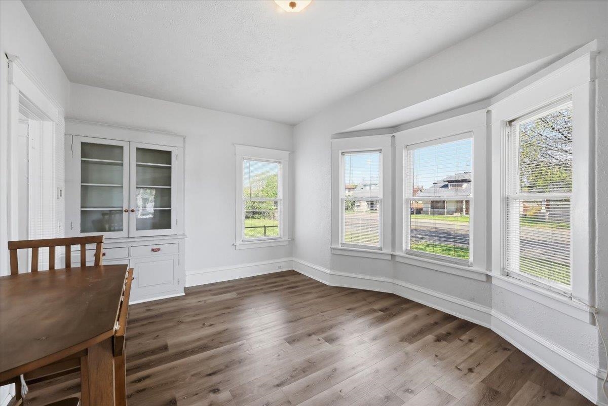 2633 North Stevens Street Spokane, WA 99205 - Photo 5 of 19