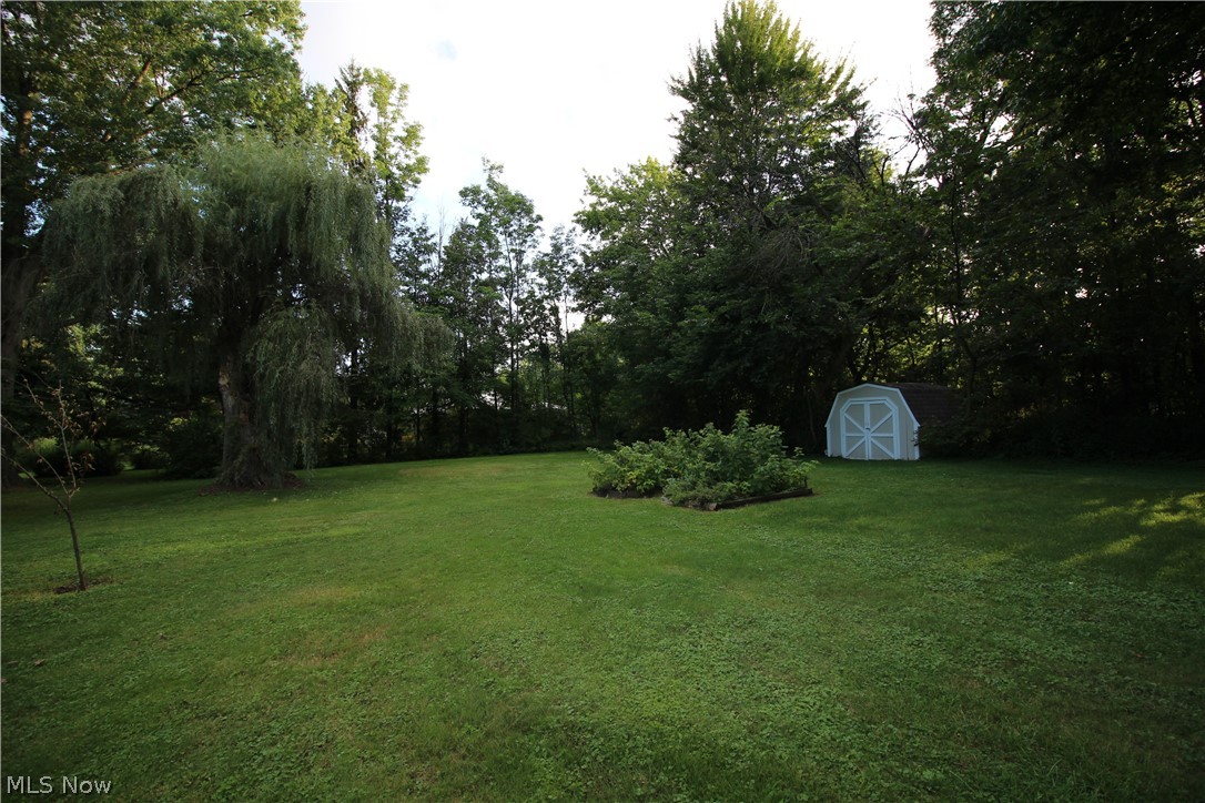 11104 Walnut Ridge Road Chesterland, OH 44026 - Photo 27 of 29 Gallery Image 27