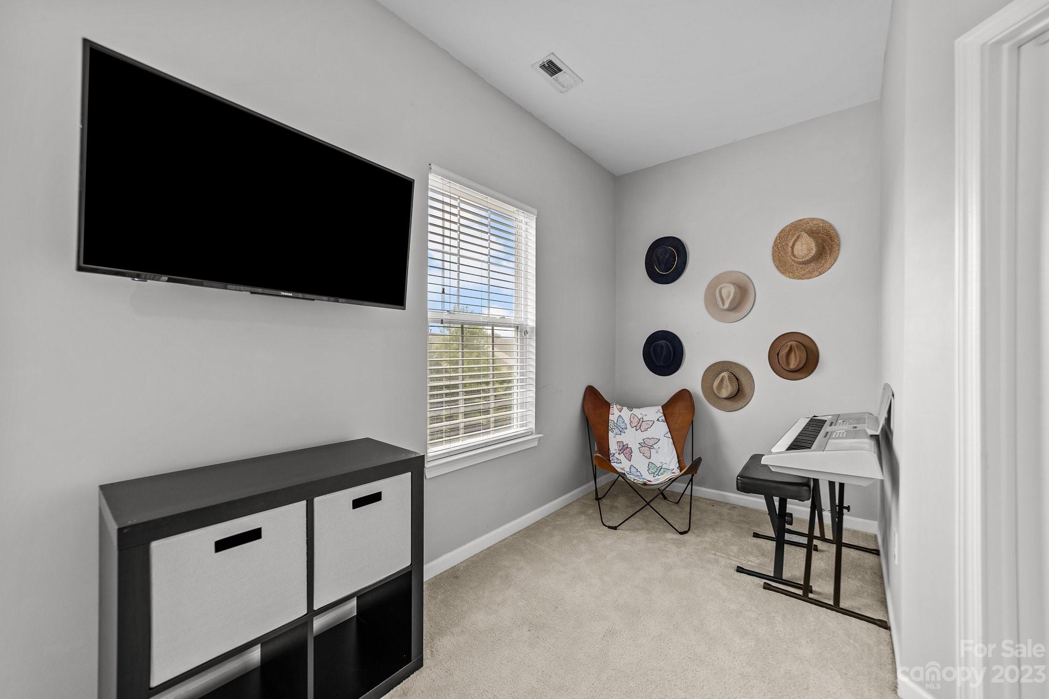 6138 Rockefeller Lane Charlotte, NC 28210 - Photo 28 of 35 Gallery Image 28