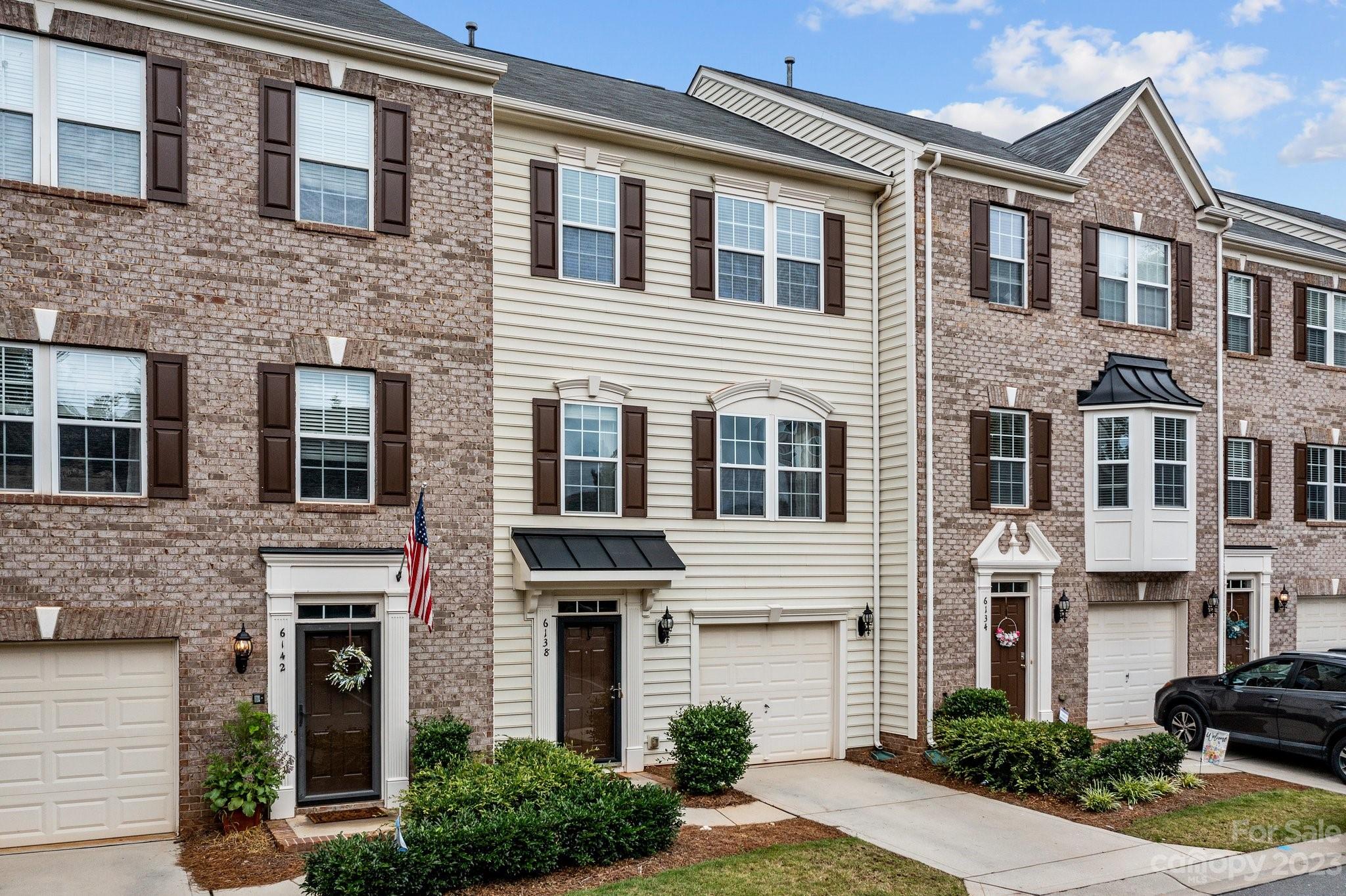 6138 Rockefeller Lane Charlotte, NC 28210 - Photo 3 of 35 Gallery Image 3