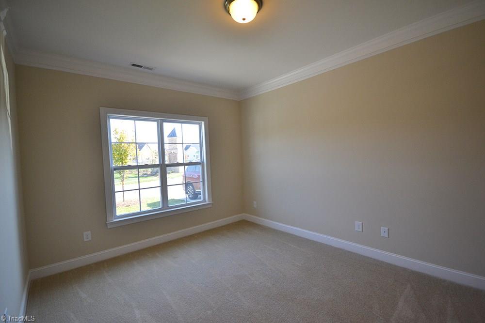 3529 Timbergate Lane High Point, NC 27265 - Photo 13 of 27 Gallery Image 13