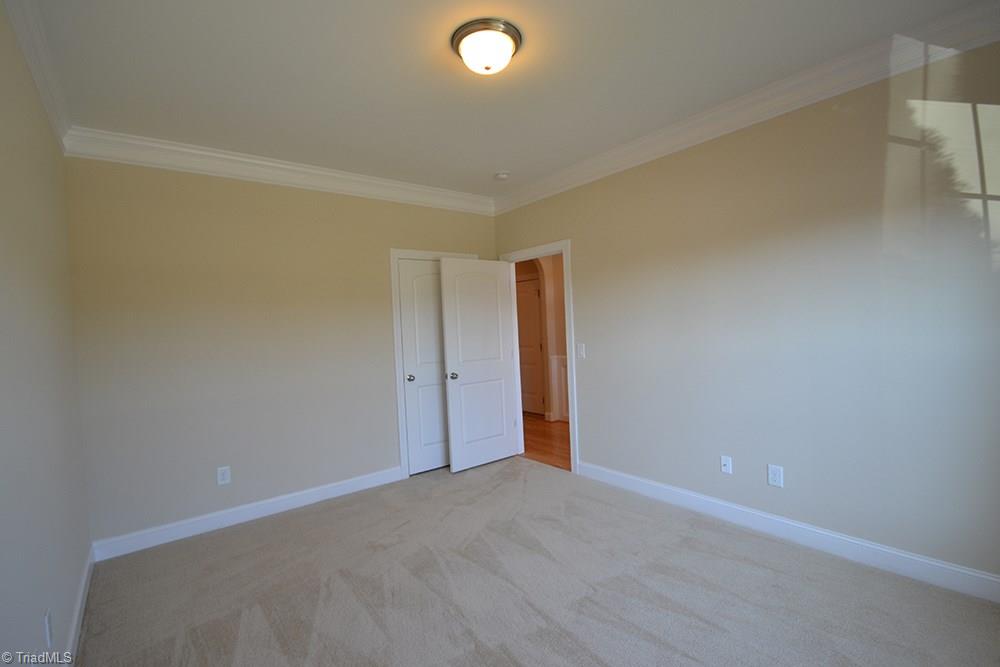 3529 Timbergate Lane High Point, NC 27265 - Photo 14 of 27 Gallery Image 14