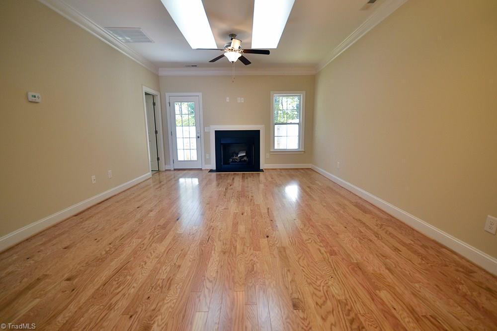3529 Timbergate Lane High Point, NC 27265 - Photo 4 of 27 Gallery Image 4