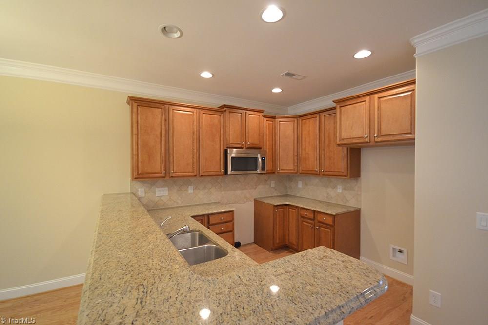 3529 Timbergate Lane High Point, NC 27265 - Photo 7 of 27 Gallery Image 7