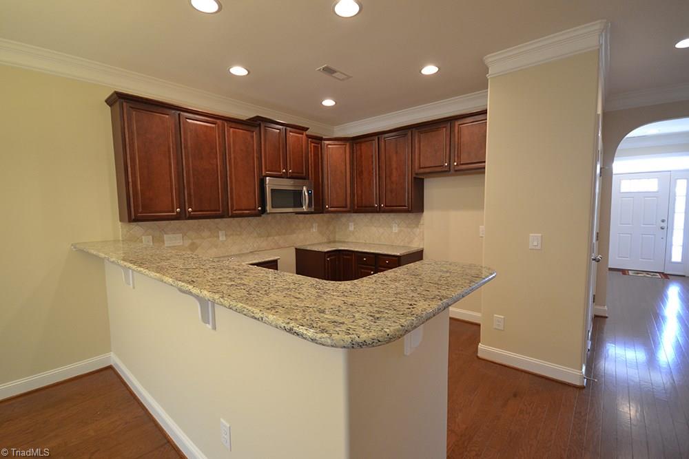 3529 Timbergate Lane High Point, NC 27265 - Photo 8 of 27 Gallery Image 8
