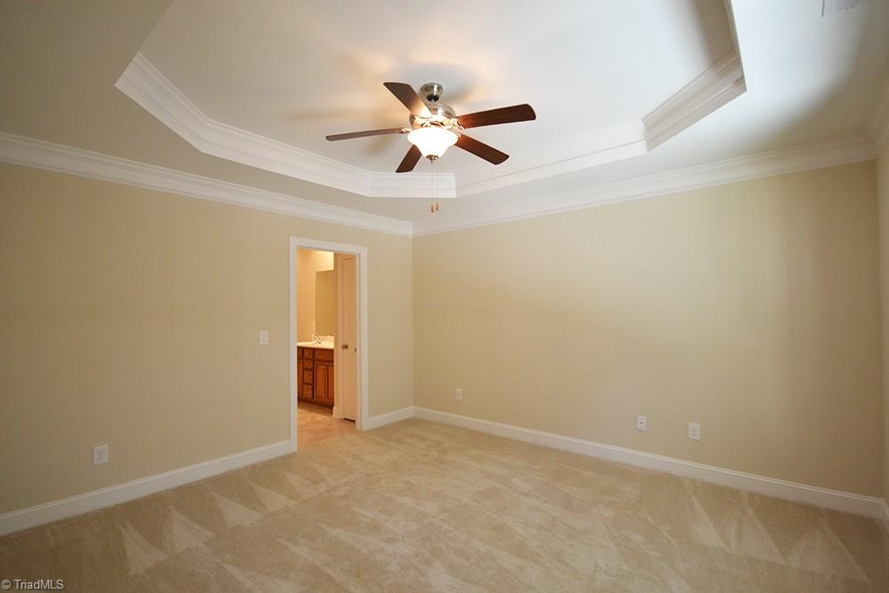 3529 Timbergate Lane High Point, NC 27265 - Photo 9 of 27 Gallery Image 9