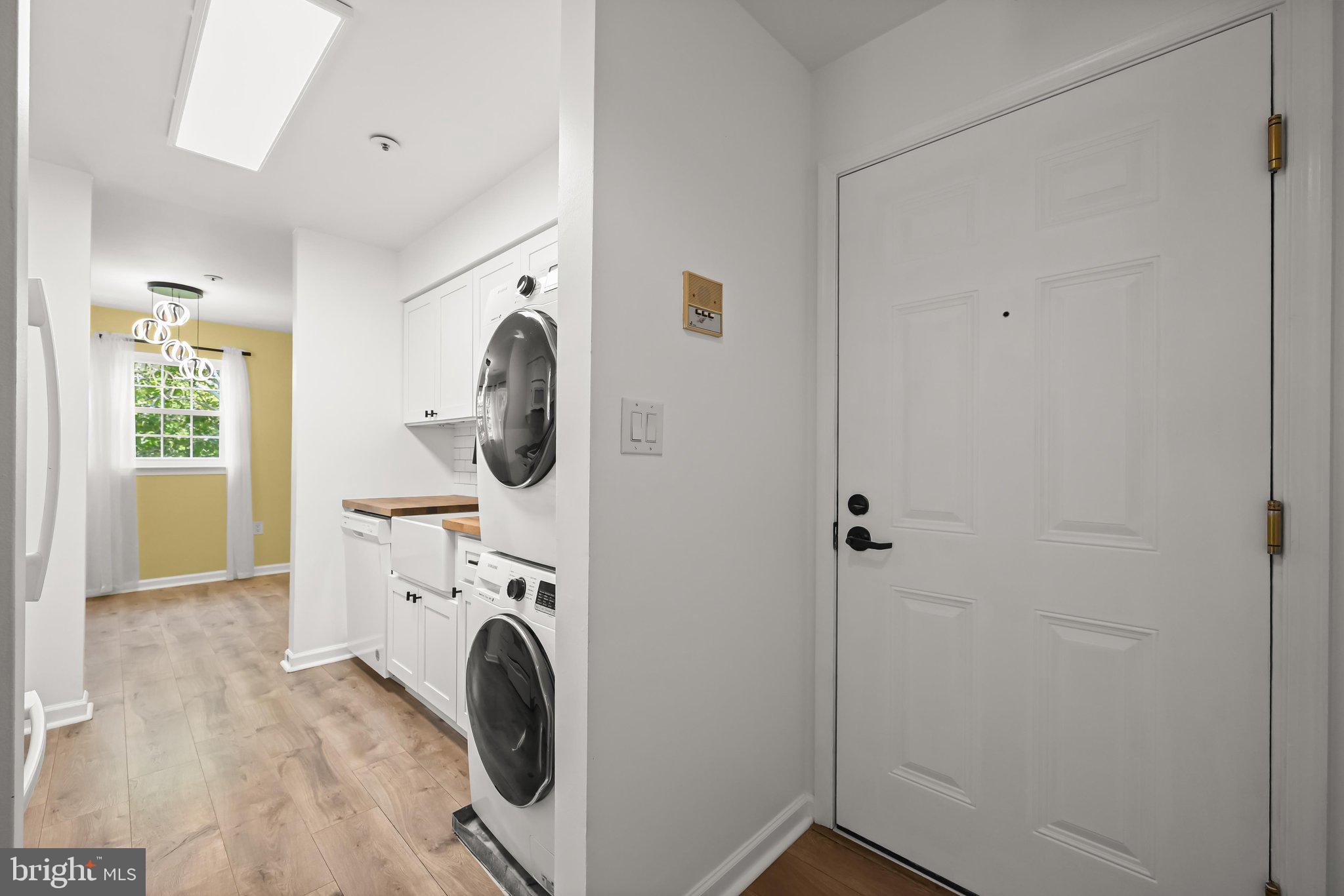 8393 Montgomery Run Road, Unit L Ellicott City, MD 21043 - Photo 7 of 47 Entry