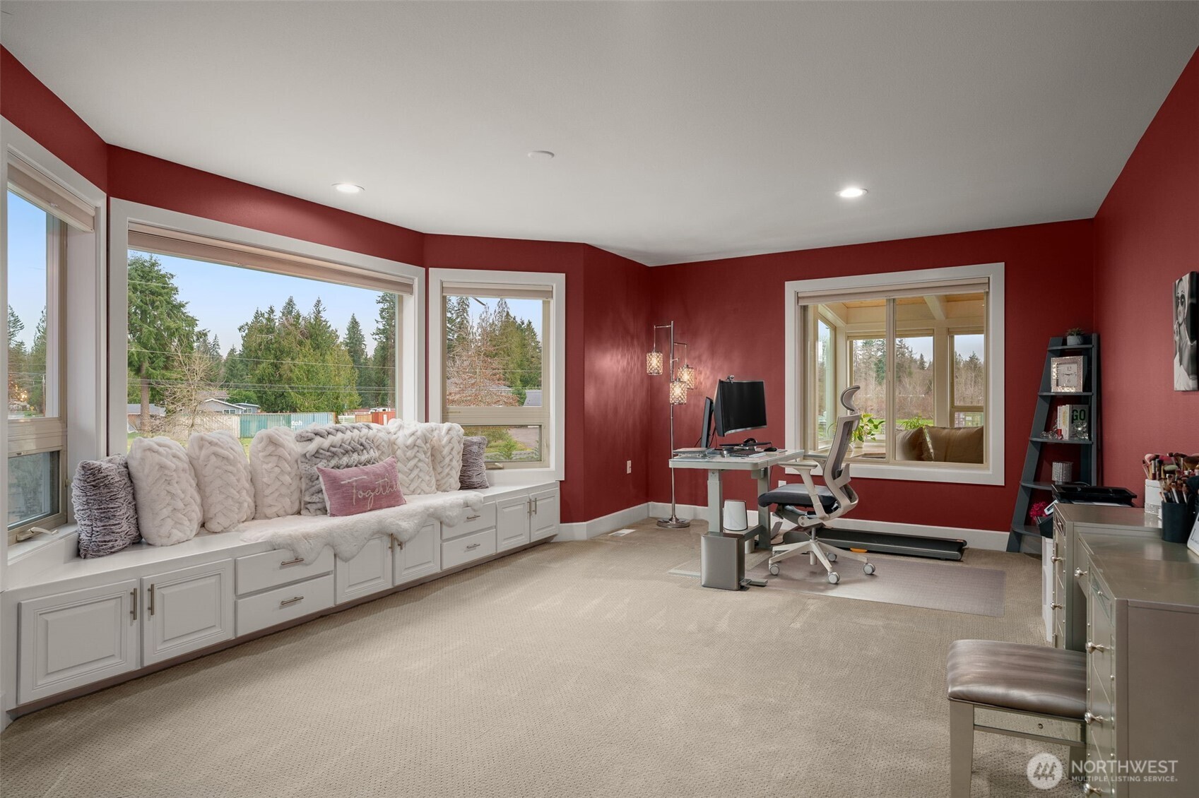 7909 Fern Glen Road Lake Stevens, WA 98258 - Photo 15 of 40 a living room with furniture and a large window