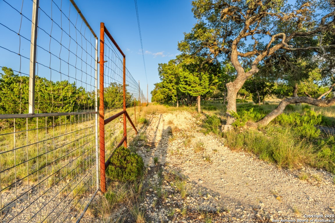 599 Mountain View Road Utopia, TX 78884 - Photo 26 of 38 a view of an interior of the house
