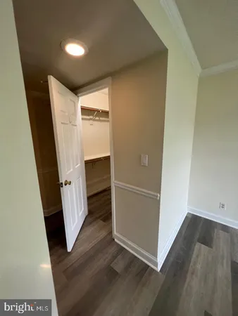 $2,395 | 2100 Lee Highway, Unit 422, Arlington, VA 22201