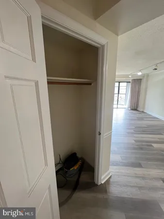 $2,395 | 2100 Lee Highway, Unit 422, Arlington, VA 22201