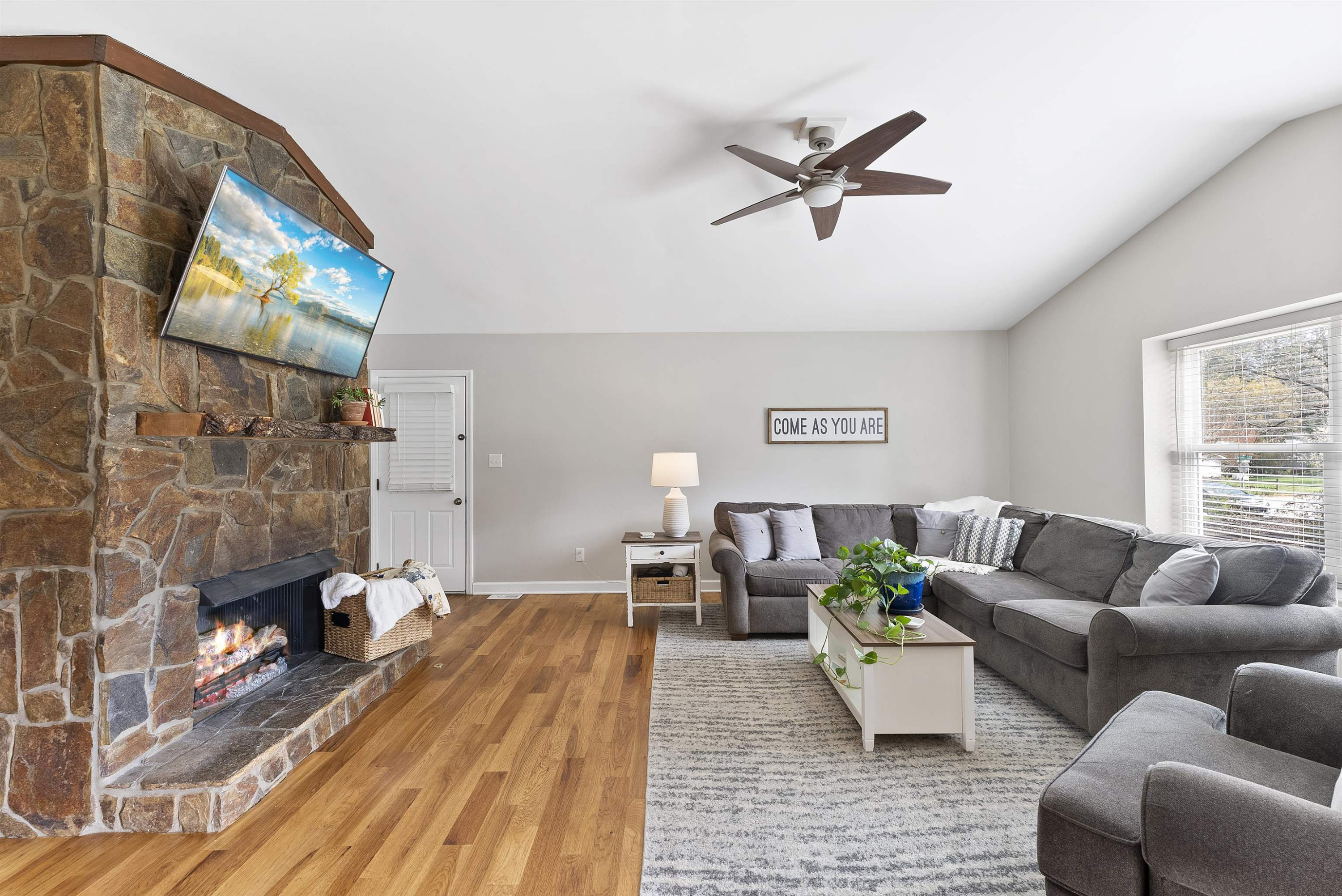5413 Old Towne Road Raleigh, NC 27612 - Photo 7 of 34 Photo 8