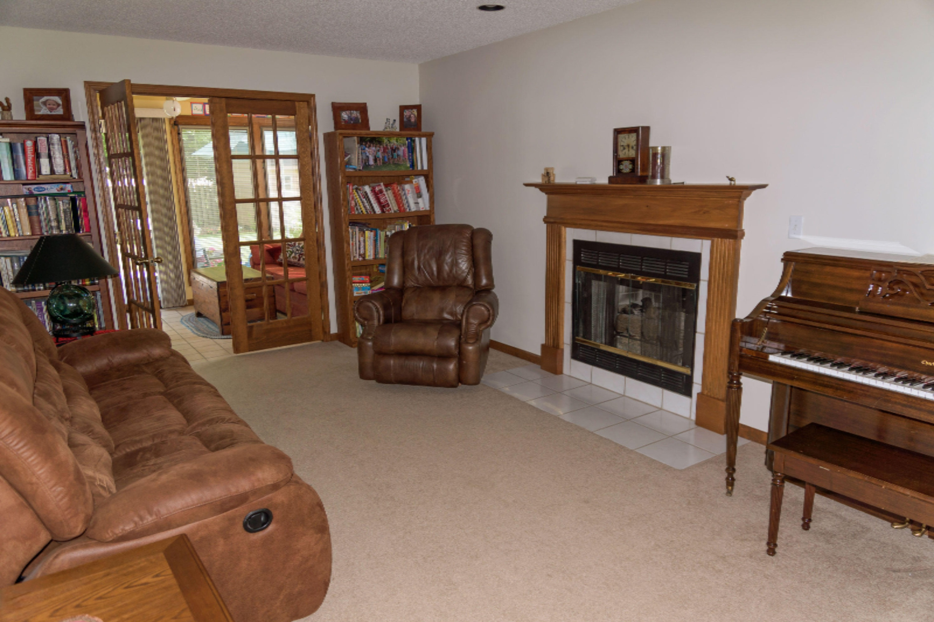 2985 McLin Road St. Joseph, MI 49085 - Photo 10 of 28 2985-McLin---Livingrm