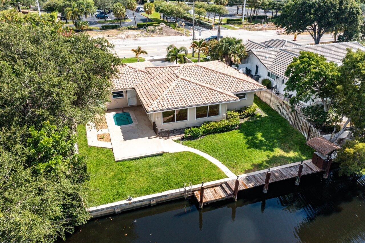 658 West Palmetto Park Road Boca Raton, FL 33486 - Photo 33 of 37 034-658WestPalmettoParkRoad-BocaRaton-FL