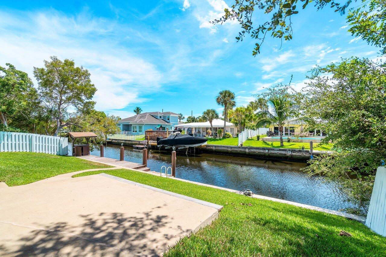 658 West Palmetto Park Road Boca Raton, FL 33486 - Photo 10 of 37 051-658WestPalmettoParkRoad-BocaRaton-FL