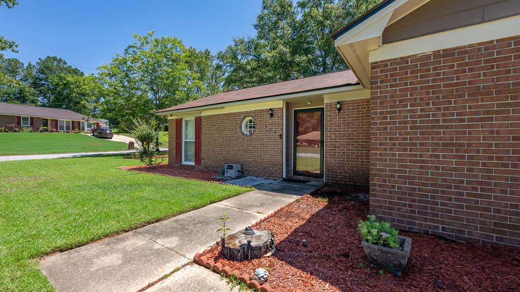424 Ocean Avenue Columbus, GA 31907 - Photo 3 of 17
