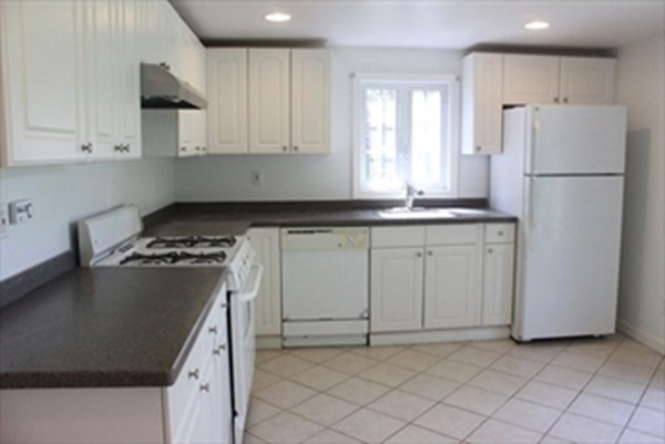 49 Elton Road Yarmouth, MA 02673 - Photo 3 of 11 Gallery Image 3