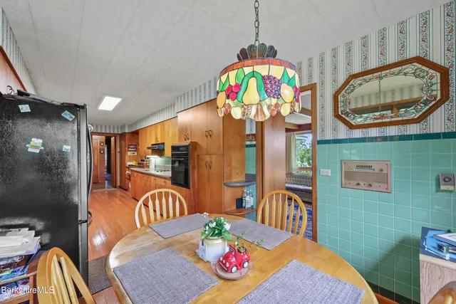 $394,900 | 144 Kittredge Road, Pittsfield, MA 01201