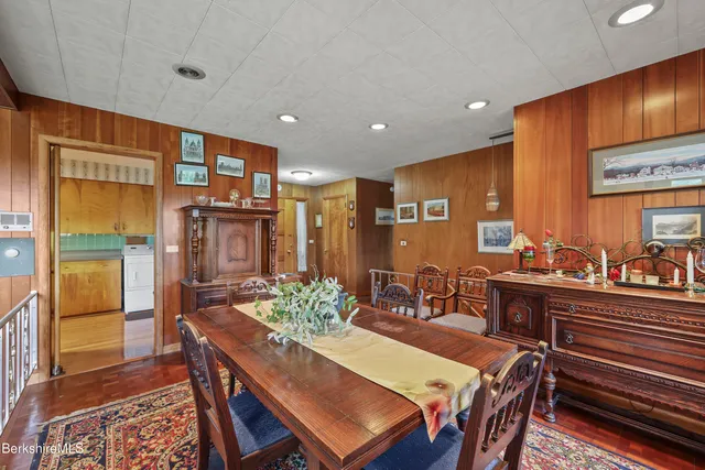 $394,900 | 144 Kittredge Road, Pittsfield, MA 01201